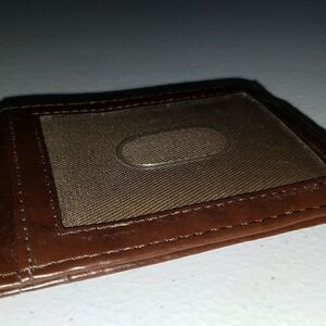 Brown Magnetic Wallet (D15)